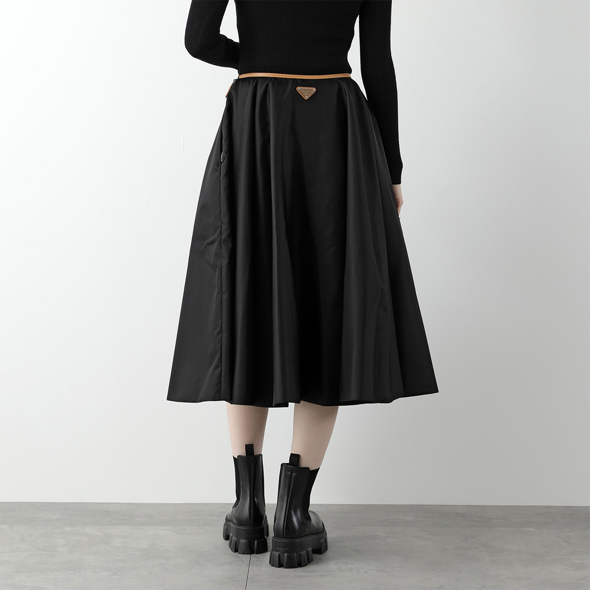 楽天市場】PRADA プラダ スカート 21C925 1WQ8 レディース Re-Nylon