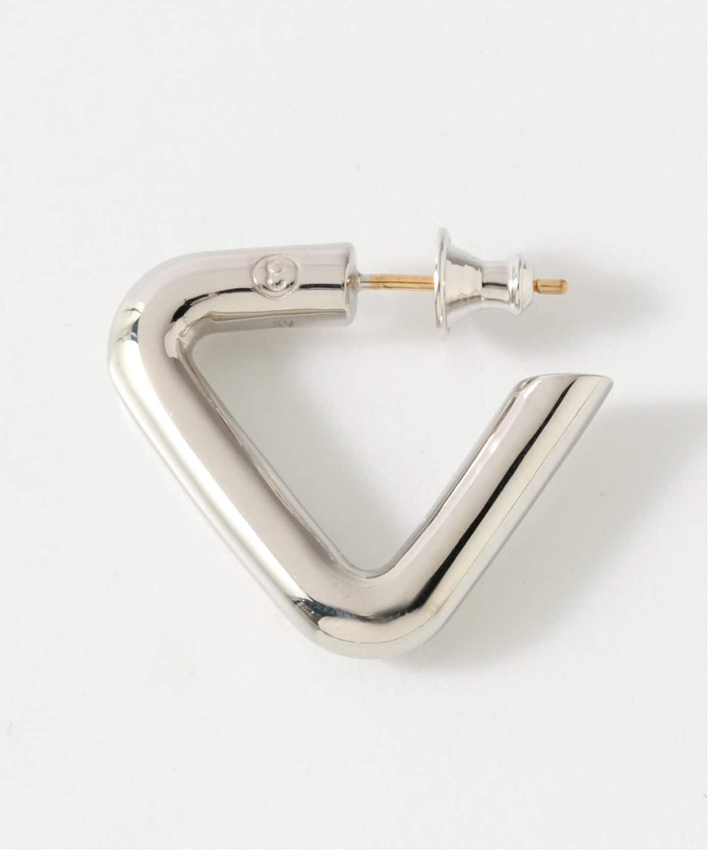 CAREERING / キャリアリング】TRIANGLE 701（ピアス（両耳用