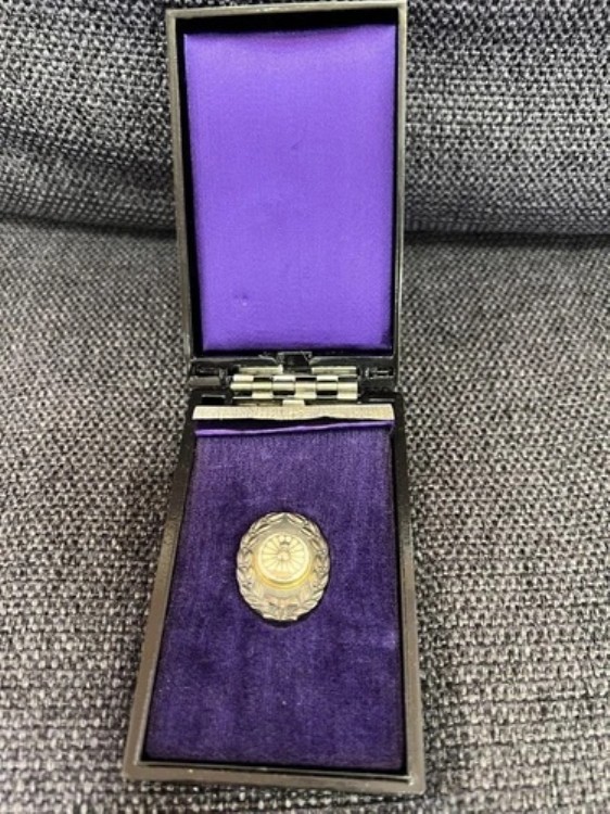 楽天市場】国宝章牌「富岡製糸場」造幣局 記念メダル（純銀製