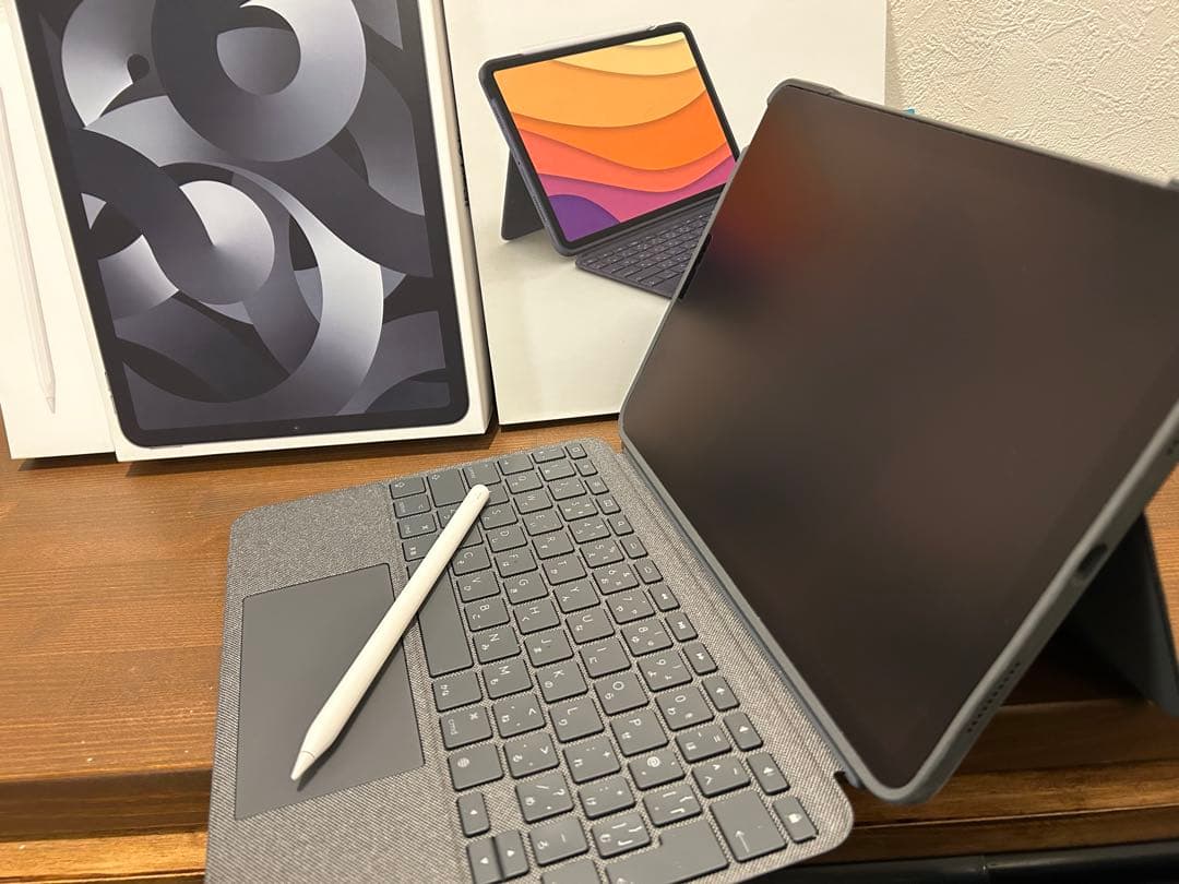 iPad Air 第5世代 Apple Pencil Logicoolケース付き