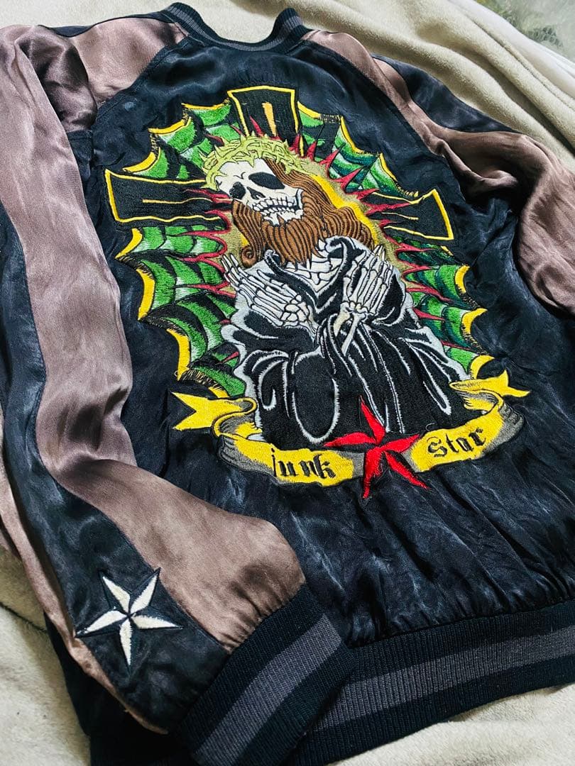 JUNK STAR 日本　限定版　スカジャン サテン　vintage 2面使う Japanese 龍虎日本限定 スカジャン unisex サテン vintage - メルカリ