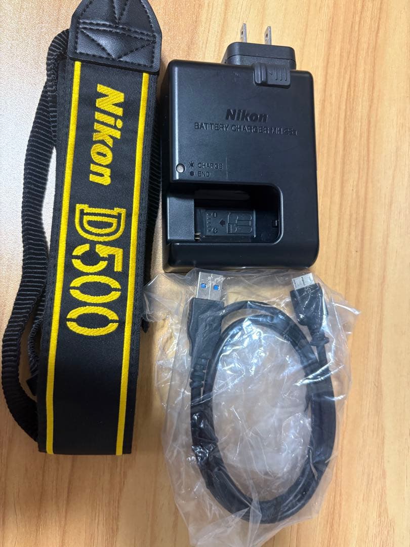 Nikon D500 ボディ　美品