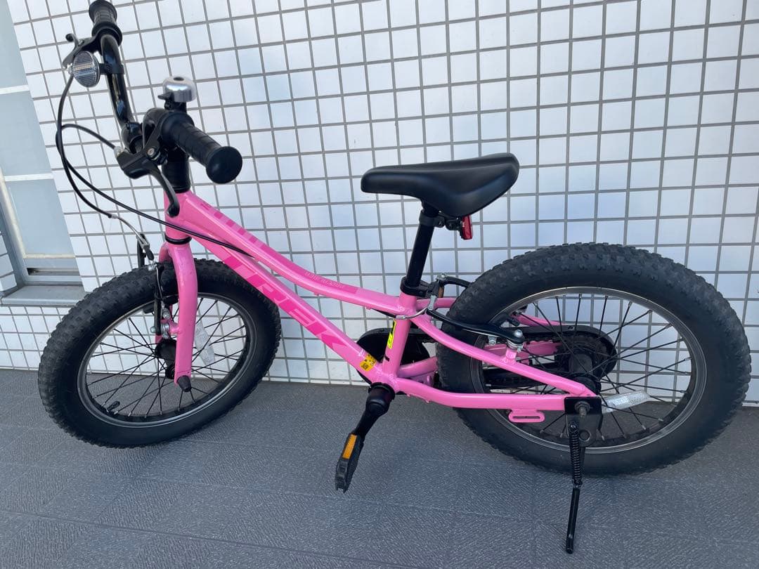 『ニックさま専用』引取限定12,000円｜世田谷区 Trek キッズ 16 ピン 2024/2025年モデル TREK(トレック)のキッズバイク(子供車)のスペック