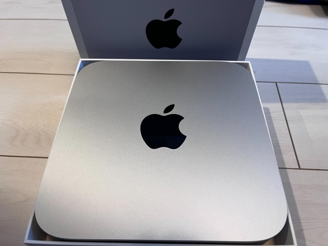 Apple Mac mini M1（メモリ8GB／SSD 256GB）